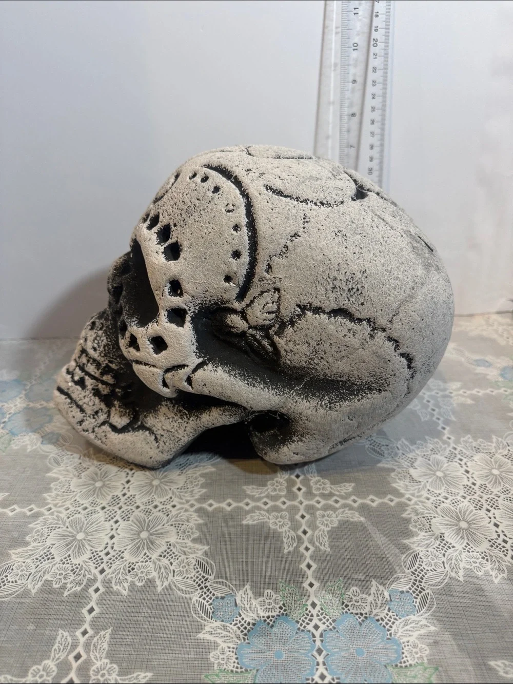 World market 7.5” foam skull Halloween decoration gray and black